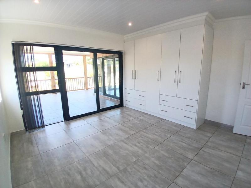 3 Bedroom Property for Sale in Stilbaai Wes Western Cape